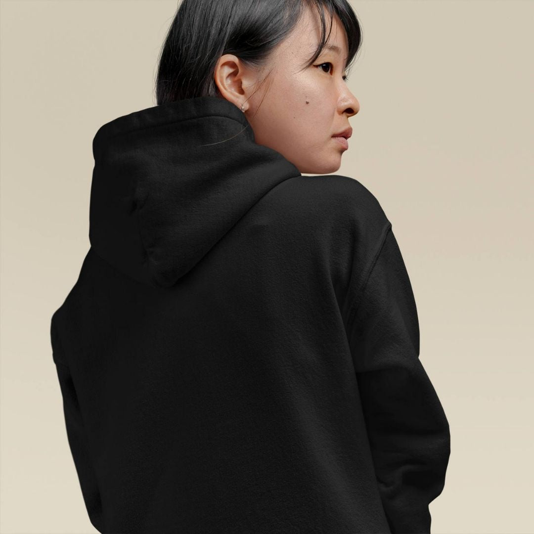 GEISHA – Visible Sign Hoodie (Unisex, Schwarz, Frontprint) | YAMASHITA