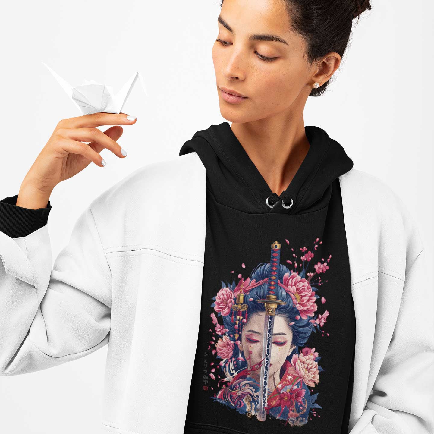 Japan Geisha Katana Hoodie Unisex Damen Herren "Geisha & Sword" im Tattoo-Style von YAMASHITA in schwarz - Motiv hinten