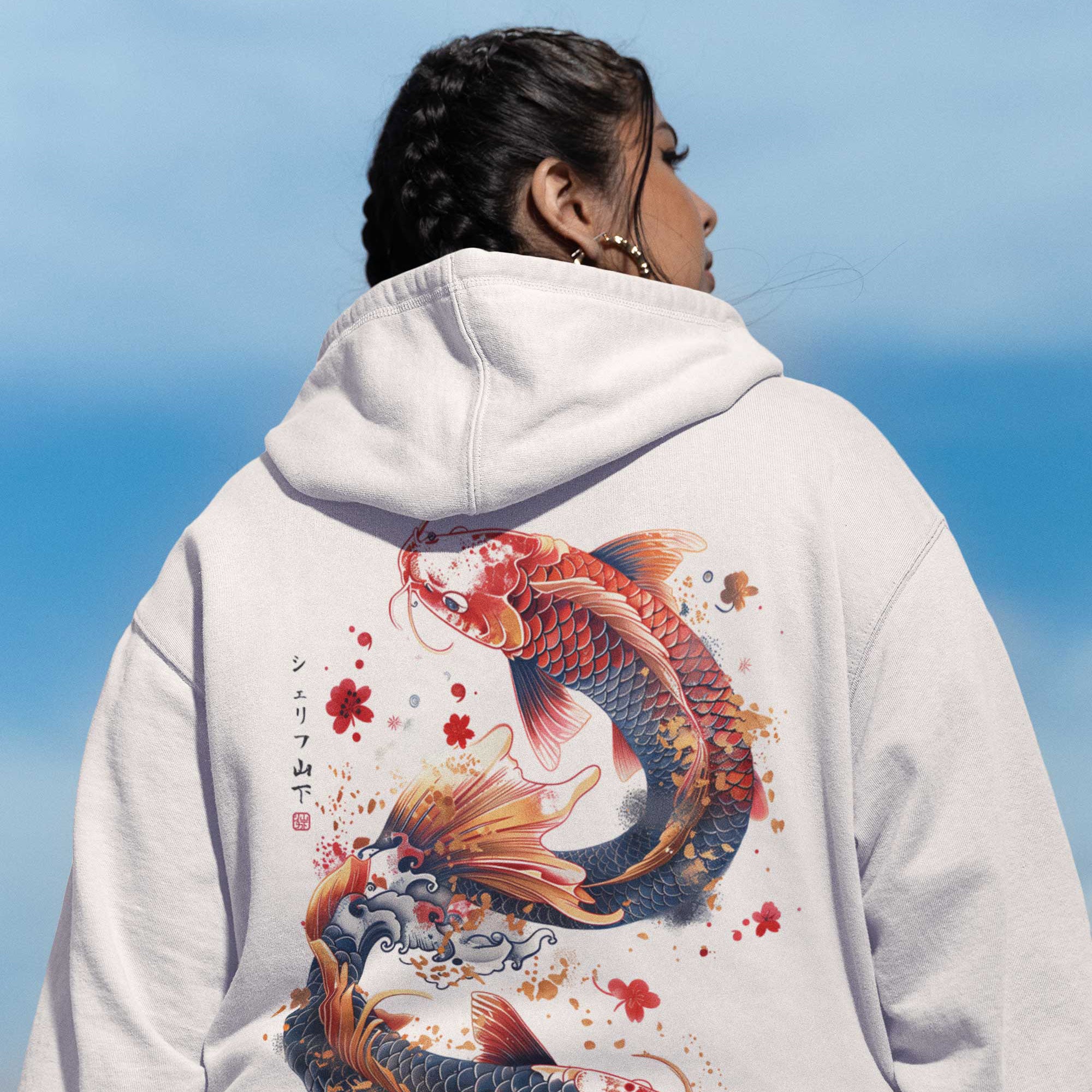 Japan Koi Hoodie Unisex Damen Herren "Dancing Koi"  im Tattoo-Style von YAMASHITA in off-white natur-weiss - Motiv hinten