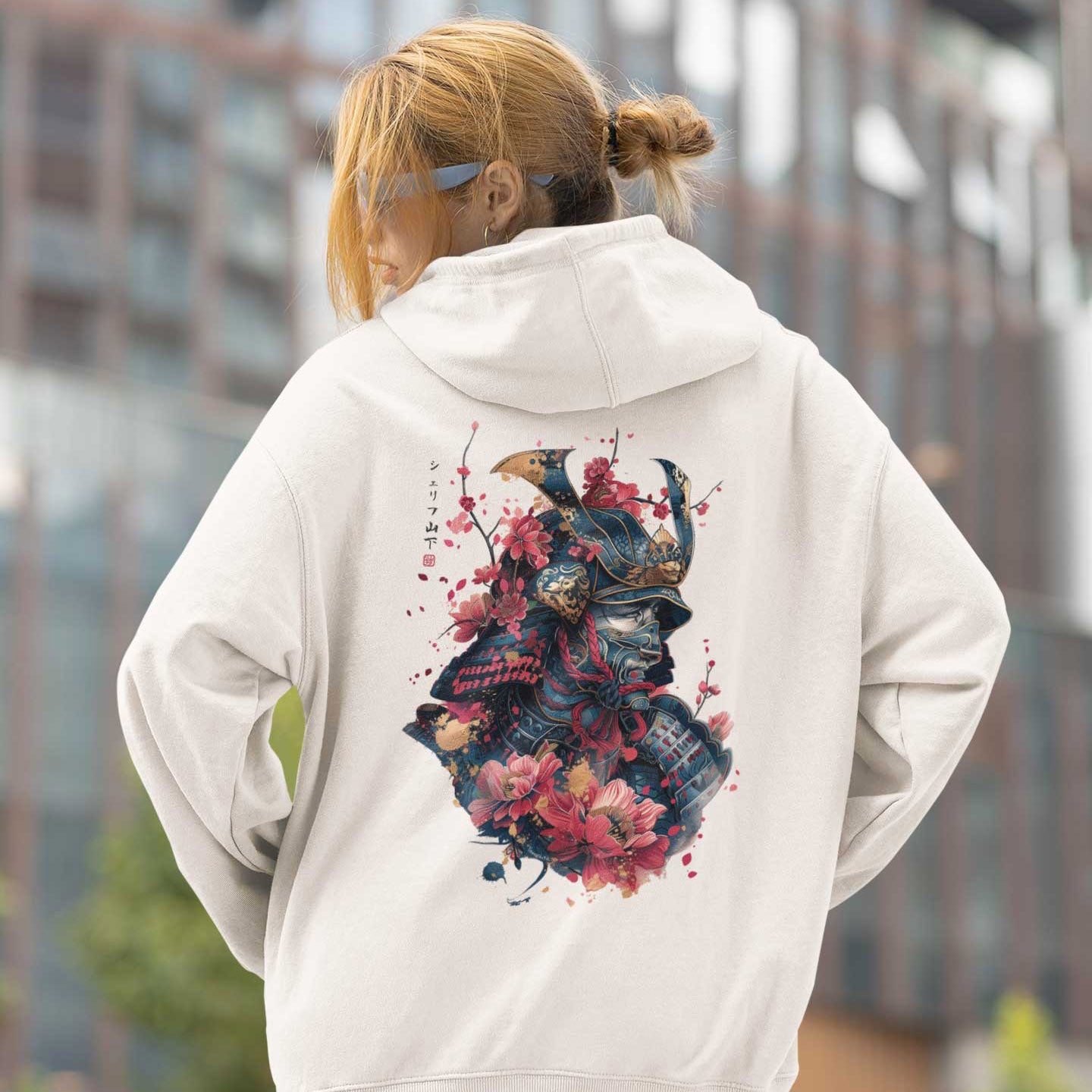 Japan Samurai Hoodie Unisex Damen Herren im Tattoo-Style von YAMASHITA in off-white natur-weiss - Motiv hinten