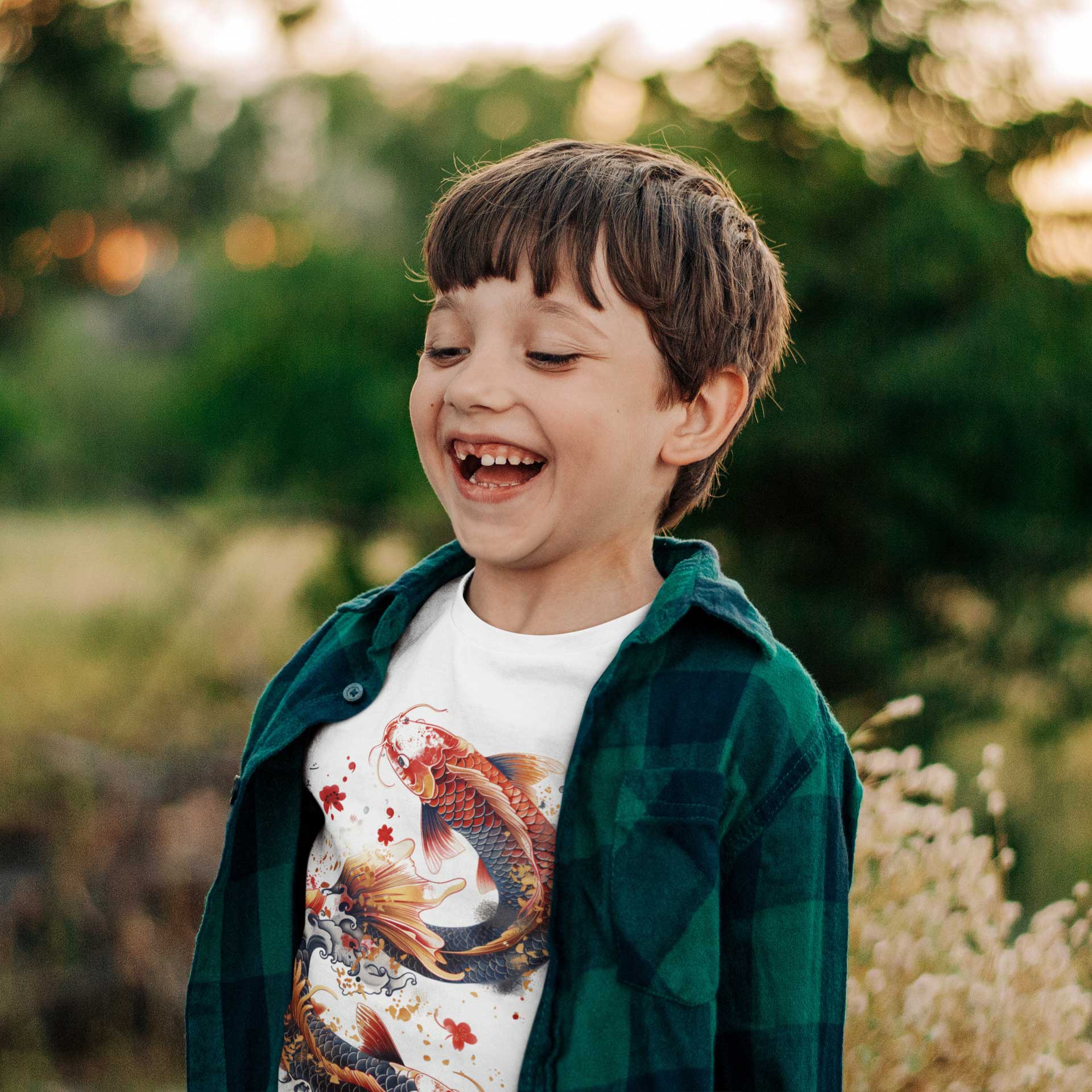 Japan Koi Premium T-Shirt "Dancing Koi" im Tattoo-Style von YAMASHITA für Kinder in weiss