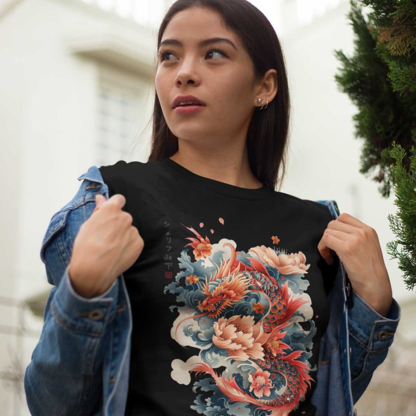 Japan Drachen Damen T-Shirt "Dragon & Flower" im Tattoo-Style von YAMASHITA in schwarz