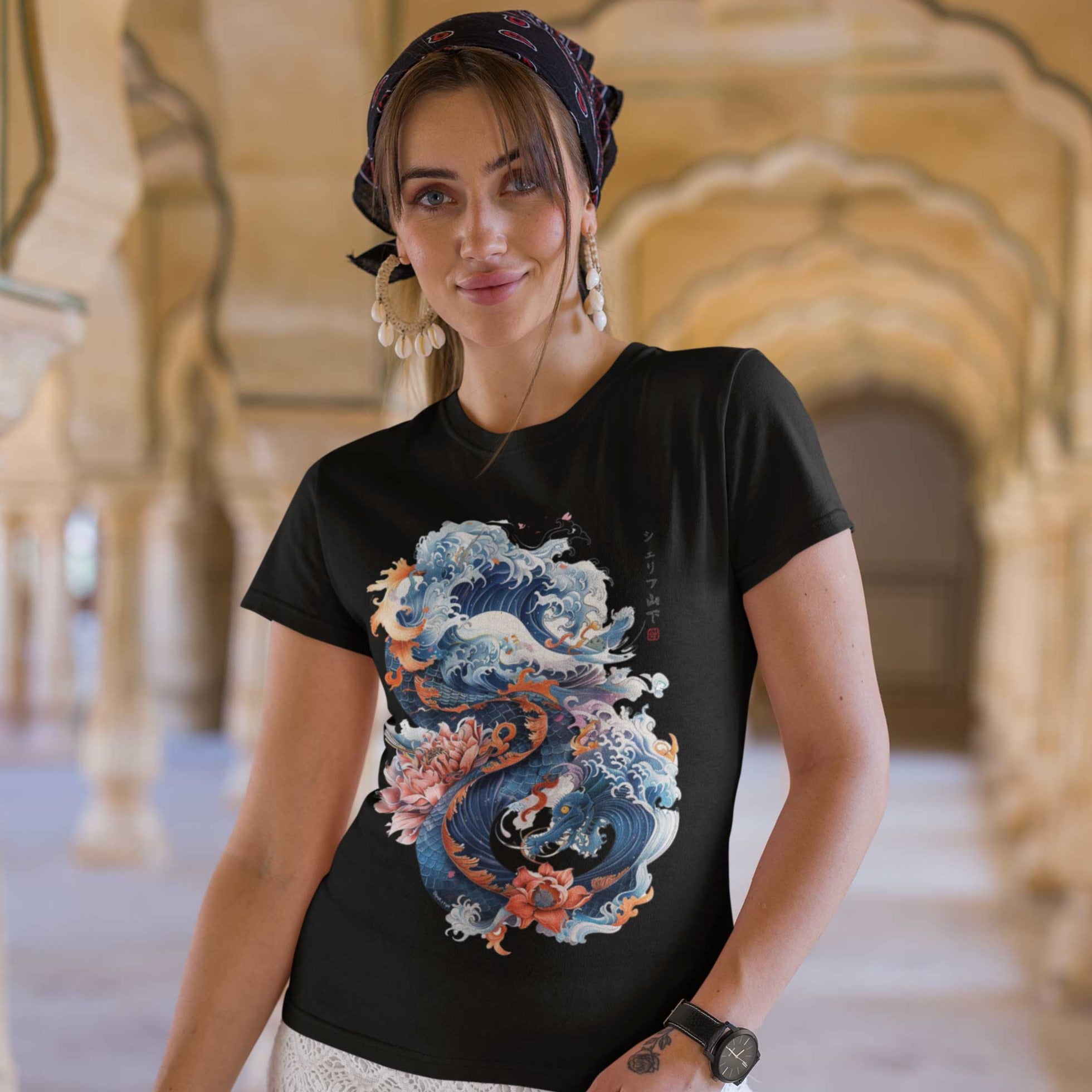 Japan Drachen Damen T-Shirt "Dragon & Waves" im Tattoo-Style von YAMASHITA in schwarz