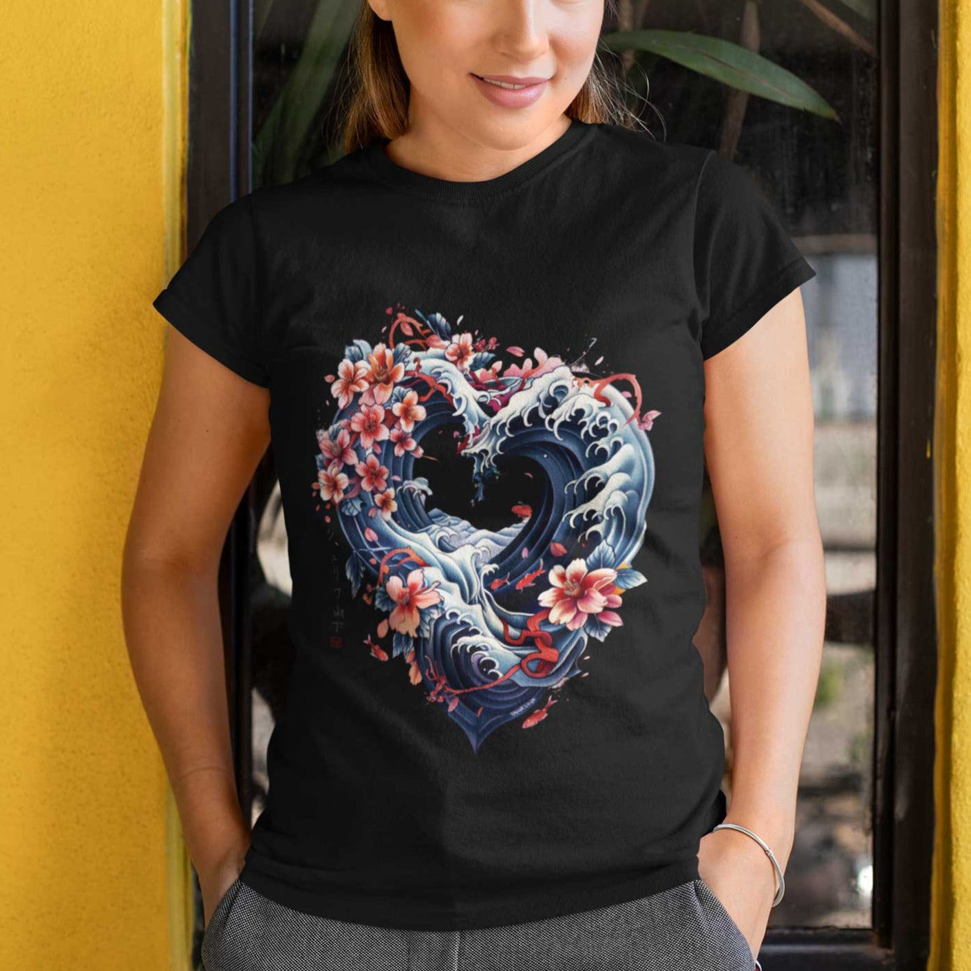 Japan Kanagawa Damen T-Shirt "Wave Heart" im Tattoo-Style von YAMASHITA in schwarz